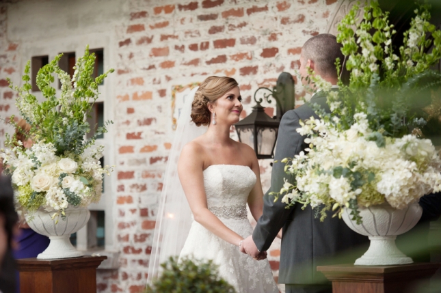 Casa Feliz, Stephanie A. Smith Photography, Lee James Floral Designs, Orlando wedding, white wedding floral, ceremony floral