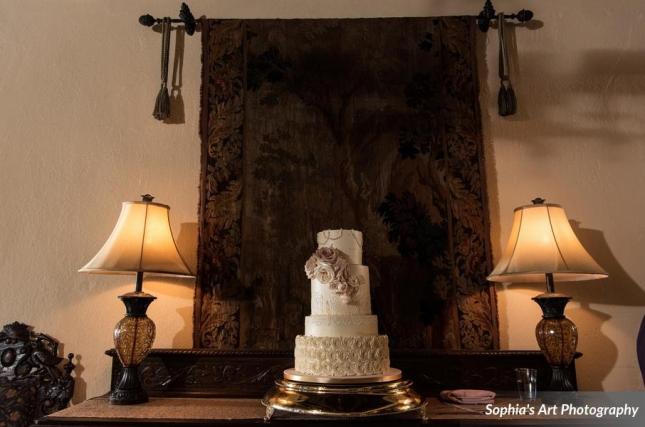 casa-feliz-wedding-cake