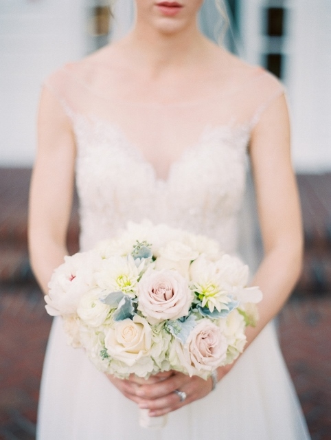 cypress-grove-wedding-bouquet