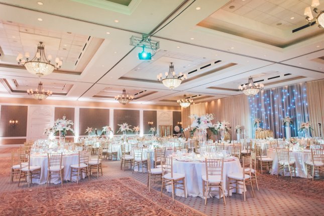 blush-and-gold-wedding-at-the-reunion-resort-reception-decor